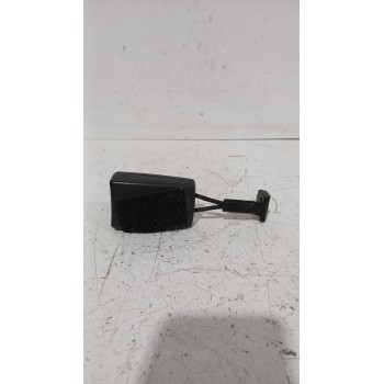 Recambio de enganche cinturon trasero central para opel astra h gtc (a04) 1.7 cdti (l08) referencia OEM IAM 401266978  