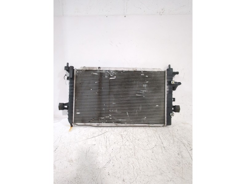 Recambio de radiador agua para opel astra h gtc (a04) 1.7 cdti (l08) referencia OEM IAM 13143570  