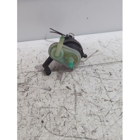 Recambio de bomba limpia para opel astra h gtc (a04) 1.7 cdti (l08) referencia OEM IAM 90585762  