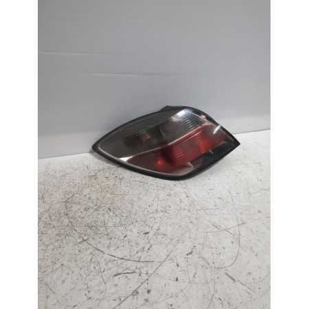 Recambio de piloto trasero izquierdo para opel astra h gtc (a04) 1.7 cdti (l08) referencia OEM IAM 93190790  