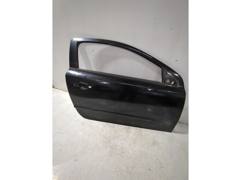 Recambio de puerta delantera derecha para opel astra h gtc (a04) 1.7 cdti (l08) referencia OEM IAM 94711560  