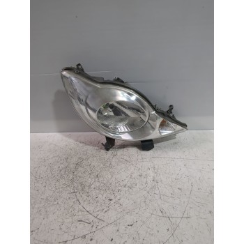 Recambio de faro derecho para peugeot 107 (pm_, pn_) 1.4 hdi referencia OEM IAM 811300H030  
