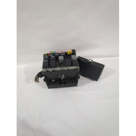 Recambio de caja reles / fusibles para ford transit caja cerrada ´06 2.2 tdci cat referencia OEM IAM 6C1T14A067CB  