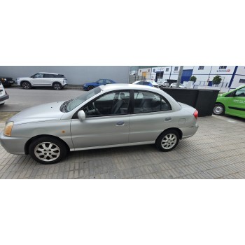 kia rio i sedán (dc_) del año 2003