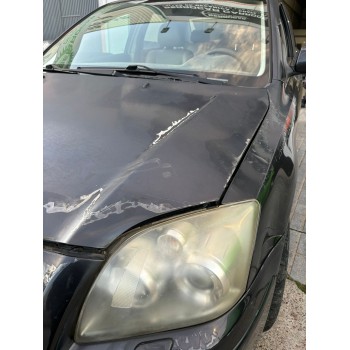 toyota avensis sedán (_t25_) del año 2007