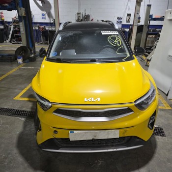kia stonic (yb) del año 2023