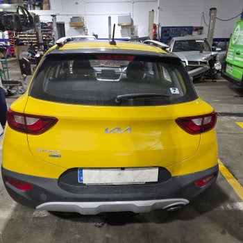 kia stonic (yb) del año 2023