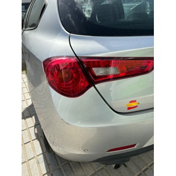 alfa romeo giulietta (940_) del año 2015