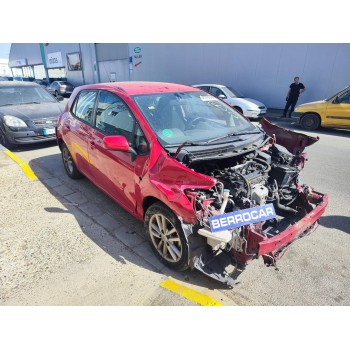 toyota auris (_e15_) del año 2010