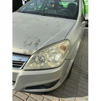 opel astra h sedán (a04) del año 2009