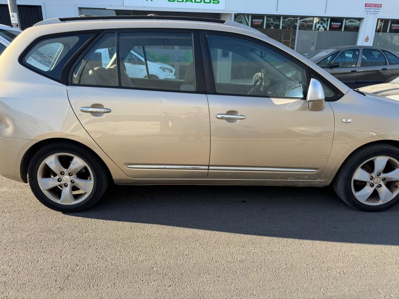 kia carens iii monospace (un) del año 2007