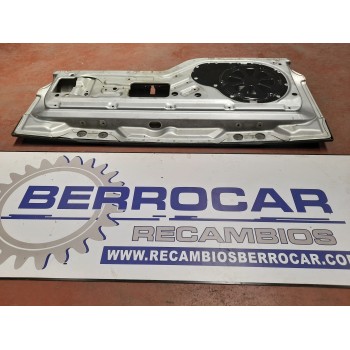 Recambio de porton trasero para land rover discovery 2.7 td v6 cat referencia OEM IAM   