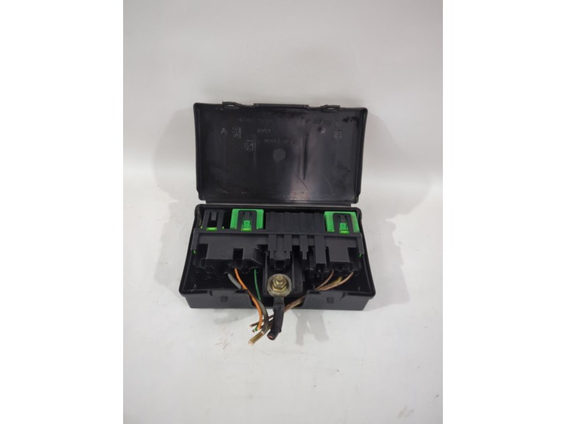 Recambio de caja reles / fusibles para peugeot 206 hatchback (2a/c) 1.4 hdi eco 70 referencia OEM IAM 9632229480  