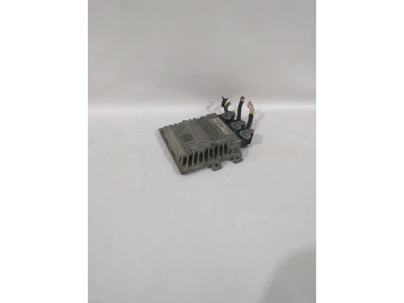 Recambio de centralita motor uce para peugeot 107 (pm_, pn_) 1.4 hdi referencia OEM IAM 9663248380  