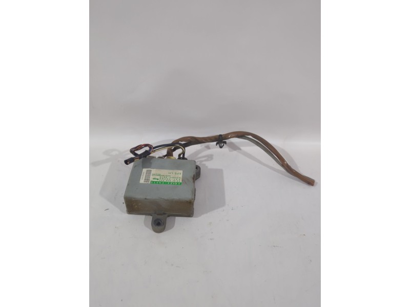 Recambio de centralita airbag para peugeot 107 (pm_, pn_) 1.4 hdi referencia OEM IAM 896500H030  