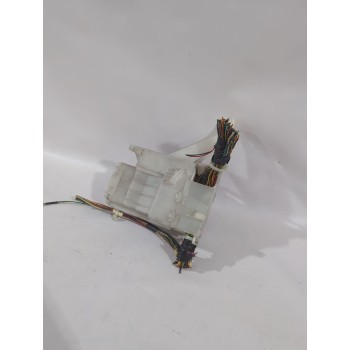 Recambio de caja reles / fusibles para peugeot 107 (pm_, pn_) 1.4 hdi referencia OEM IAM 7127XA2  