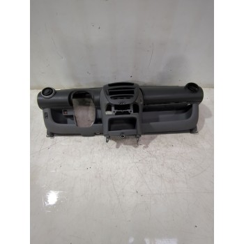 Recambio de salpicadero para peugeot 107 (pm_, pn_) 1.4 hdi referencia OEM IAM 558700H010  