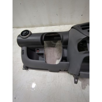 Recambio de salpicadero para peugeot 107 (pm_, pn_) 1.4 hdi referencia OEM IAM 558700H010  
