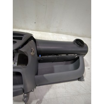 Recambio de salpicadero para peugeot 107 (pm_, pn_) 1.4 hdi referencia OEM IAM 558700H010  