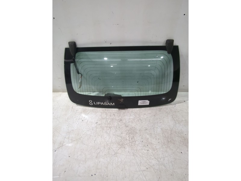 Recambio de porton trasero para peugeot 107 (pm_, pn_) 1.4 hdi referencia OEM IAM 8744W1  