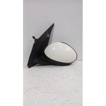 Recambio de retrovisor izquierdo para peugeot 107 (pm_, pn_) 1.4 hdi referencia OEM IAM 879400H011  