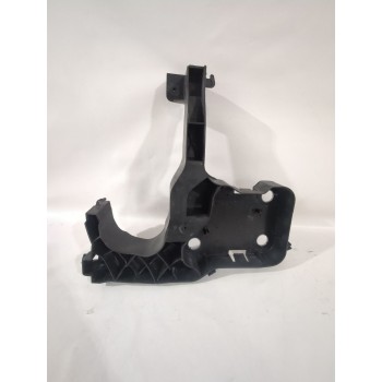 SOPORTE FARO IZQUIERDO 8200137495 