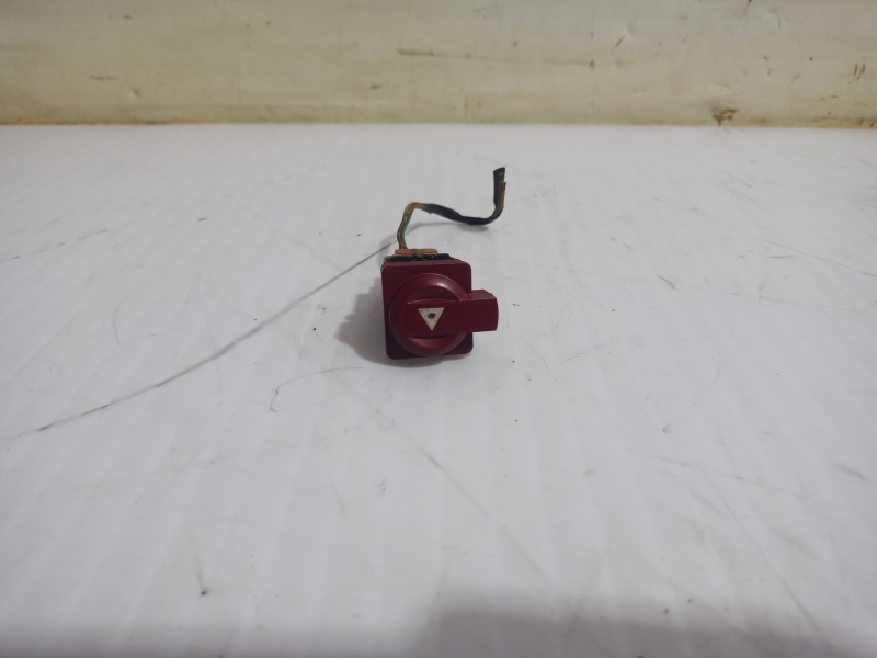 Recambio de warning para citroën c4 sedan collection referencia OEM IAM 6554GT  