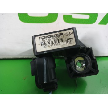 Recambio de sensor para renault scenic ii 1.5 dci diesel referencia OEM IAM 8200411025  