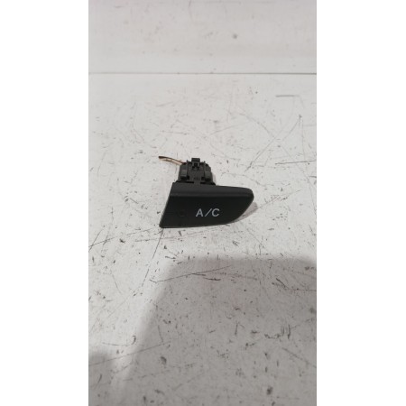 Recambio de interruptor para peugeot 107 (pm_, pn_) 1.4 hdi referencia OEM IAM 84660B  