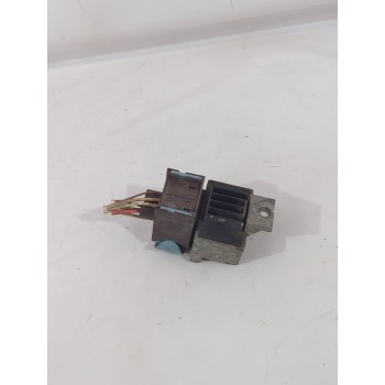 Recambio de caja precalentamiento para renault megane ii coupé-cabriolet (em0/1_) 1.5 dci (em1e) referencia OEM IAM 9640469680  