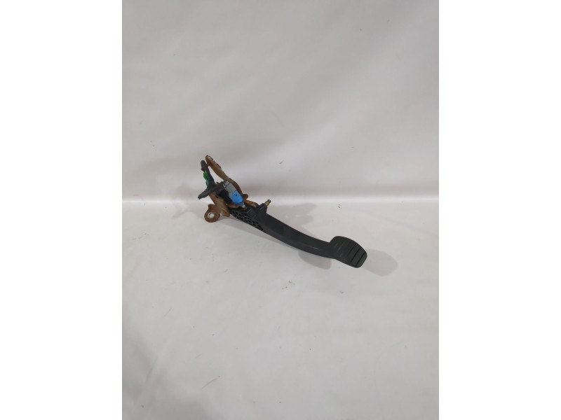 Recambio de pedal embrague para renault megane ii coupé-cabriolet (em0/1_) 1.5 dci (em1e) referencia OEM IAM 8200853430  