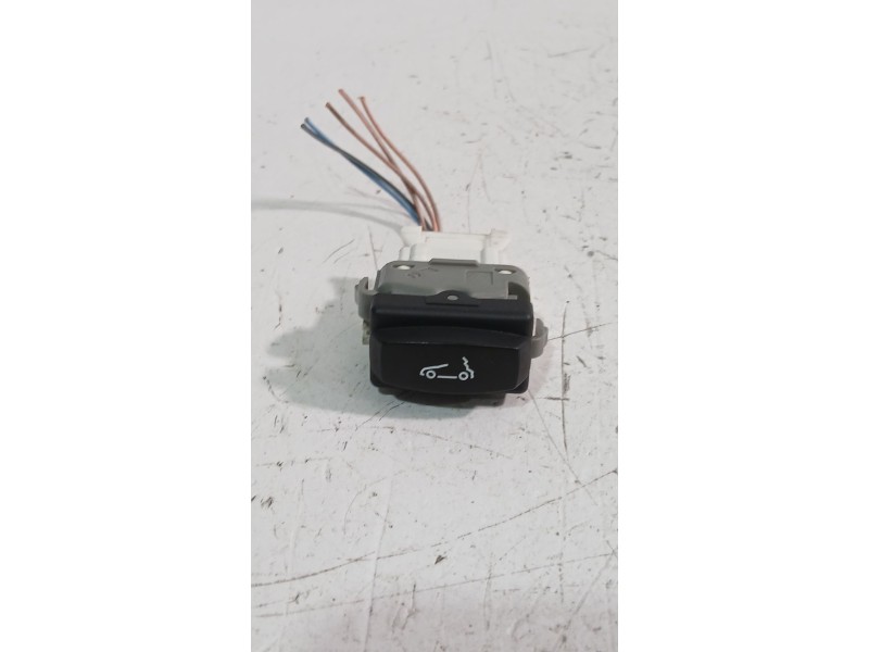 Recambio de interruptor para renault megane ii coupé-cabriolet (em0/1_) 1.5 dci (em1e) referencia OEM IAM 407426  