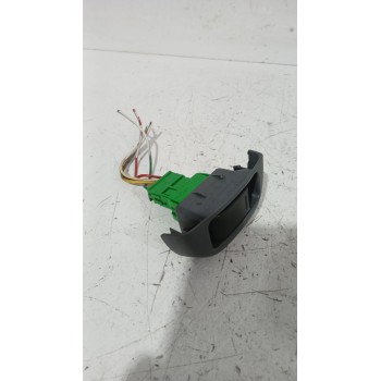 Recambio de mando elevalunas delantero izquierdo para peugeot 107 (pm_, pn_) 1.4 hdi referencia OEM IAM 742320H010  
