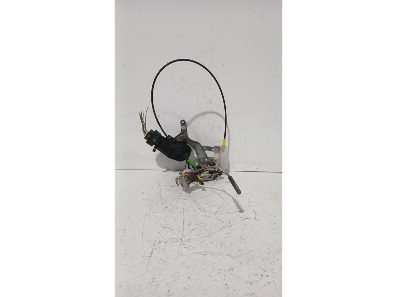 Recambio de cerradura puerta delantera izquierda para peugeot 107 (pm_, pn_) 1.4 hdi referencia OEM IAM 9135T4  