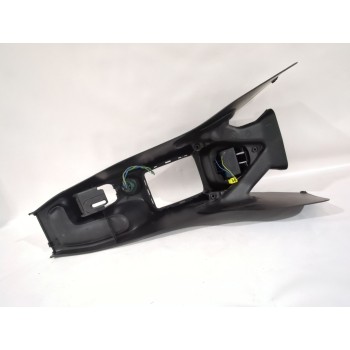Recambio de consola central para peugeot 206 hatchback (2a/c) 1.4 hdi eco 70 referencia OEM IAM 7588WK  