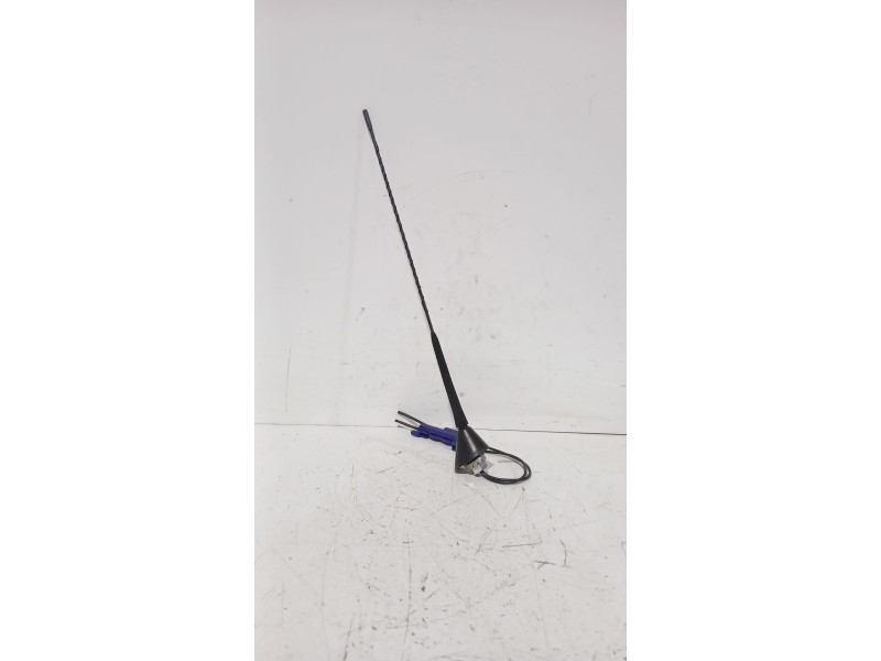 Recambio de antena para opel corsa d (s07) 1.4 (l08, l68) referencia OEM IAM 013220978  