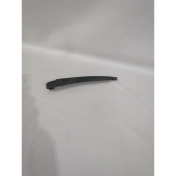 Recambio de brazo limpia trasero para opel corsa d (s07) 1.4 (l08, l68) referencia OEM IAM 55703093  