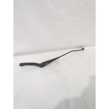 Recambio de brazo limpia delantero izquierdo para opel corsa d (s07) 1.4 (l08, l68) referencia OEM IAM 13284136  