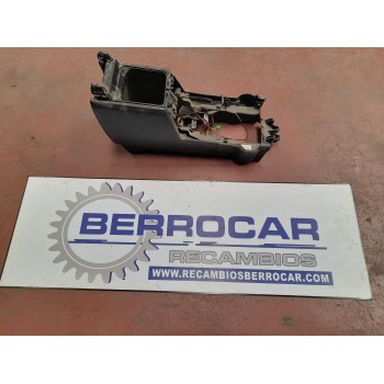 Recambio de consola central para land rover discovery 2.7 td v6 cat referencia OEM IAM FJI500031  