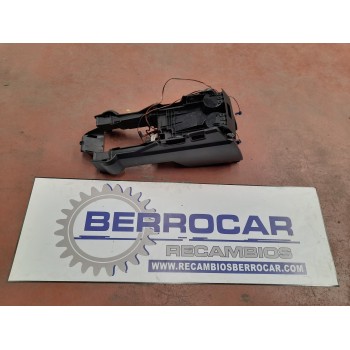 Recambio de consola central para land rover discovery 2.7 td v6 cat referencia OEM IAM FJI500031  