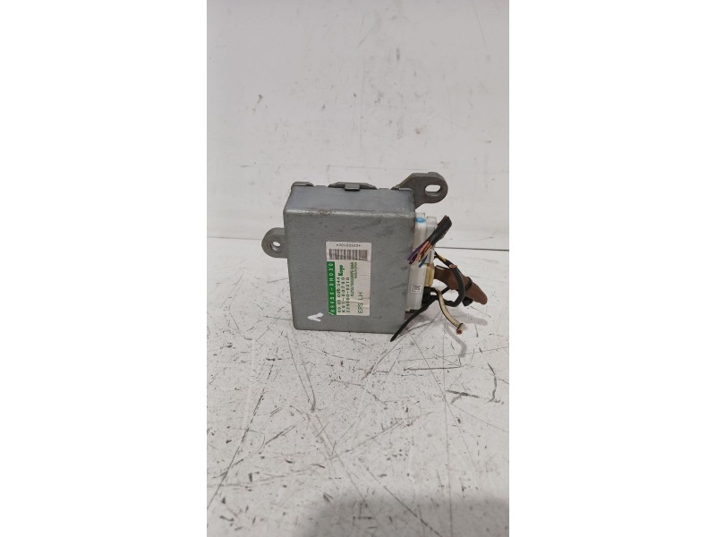 Recambio de centralita airbag para peugeot 107 (pm_, pn_) 1.4 hdi referencia OEM IAM 896500H030  