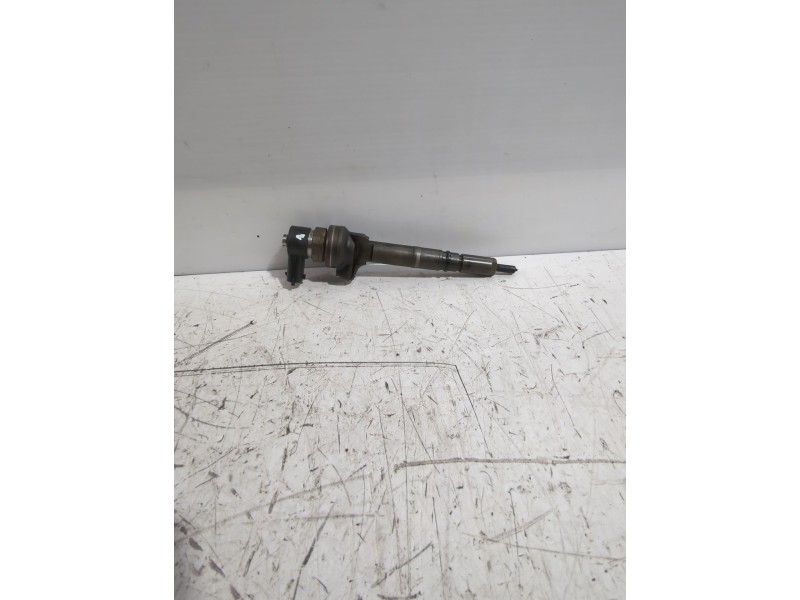 Recambio de inyector para opel astra h gtc (a04) 1.7 cdti (l08) referencia OEM IAM 97363812  