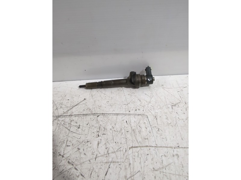 Recambio de inyector para opel astra h gtc (a04) 1.7 cdti (l08) referencia OEM IAM 97363812  