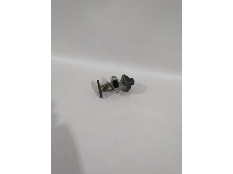 Recambio de valvula egr para volkswagen polo iv (9n_, 9a_) 1.9 sdi referencia OEM IAM 038131501AG  