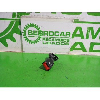 ENGANCHE CINTURON TRASERO IZQUIERDO 735457225 