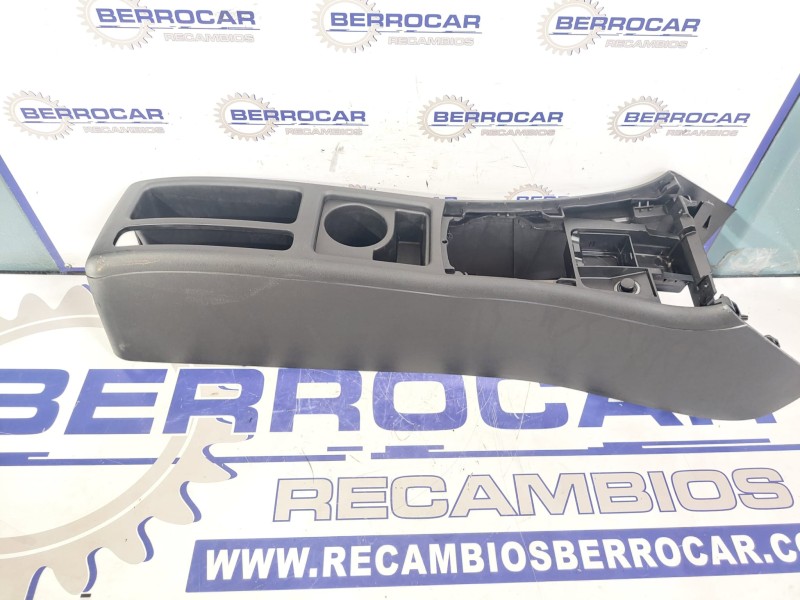 Recambio de consola central para mercedes-benz clase a (w169) 1.7 cat referencia OEM IAM A1696800350  