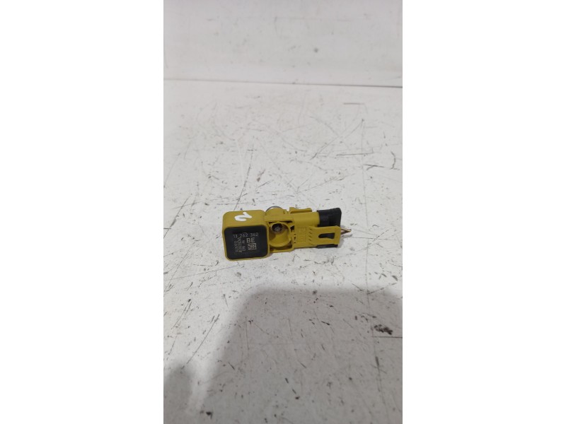 Recambio de sensor para opel corsa d (s07) 1.4 (l08, l68) referencia OEM IAM 13262362  