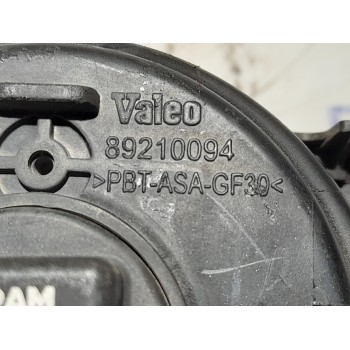 Recambio de faro antiniebla derecho para renault scenic ii 1.5 dci diesel referencia OEM IAM 021714  