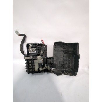 Recambio de caja reles / fusibles para opel corsa e (x15) 1.4 (08, 68) referencia OEM IAM 525230582  