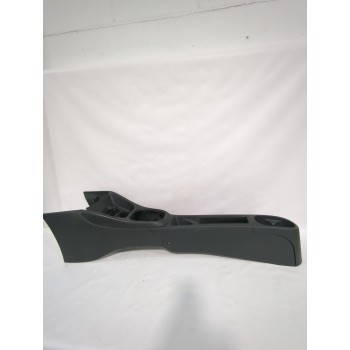 Recambio de consola central para opel corsa e (x15) 1.4 (08, 68) referencia OEM IAM 13403141  